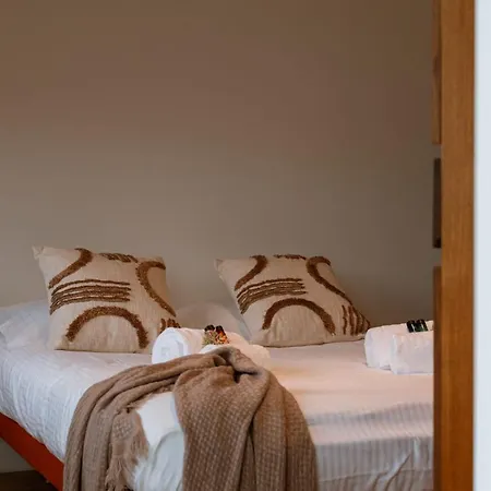 Beautiful High-quality With Private Terrace With A View To The Towers Of Bruges