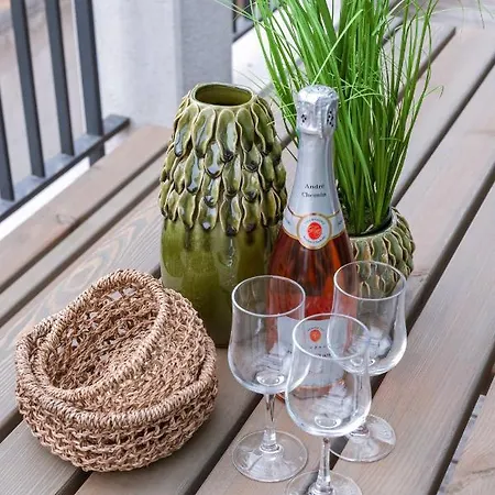 Beautiful High-quality With Private Terrace With A View To The Towers Of Bruges